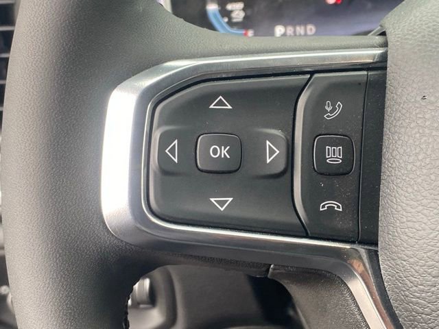 New 2026 RAM 2500 Laramie AWD/4WD image 18