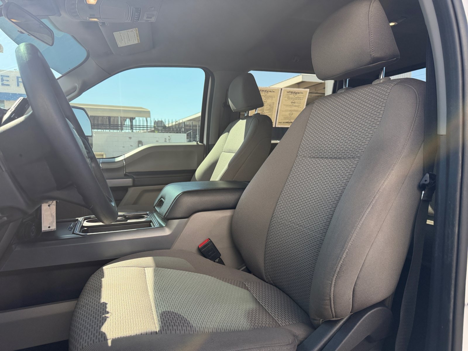 Used 2022 Ford F250 XLT w/ XLT Premium Package AWD/4WD image 14
