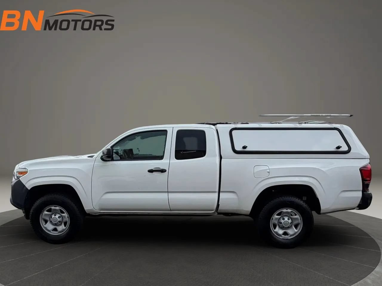 Used 2019 Toyota Tacoma SR RWD image 8