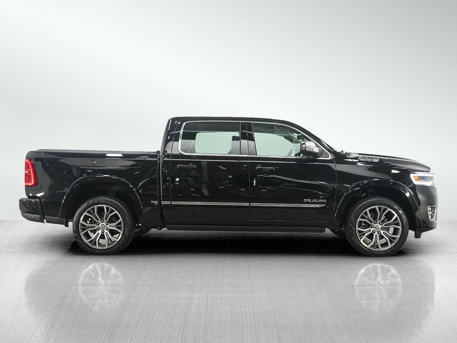 Used 2026 RAM 1500 Tungsten AWD/4WD image 6