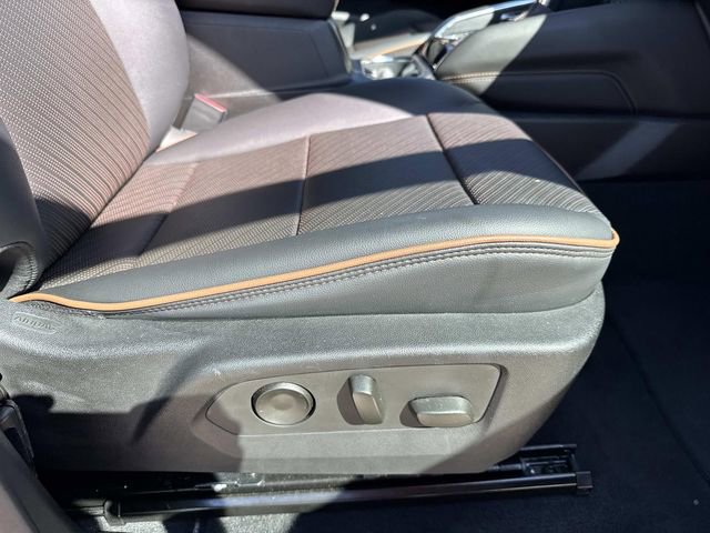 Used 2024 GMC Canyon AT4 w/ AT4 Premium Package image 11