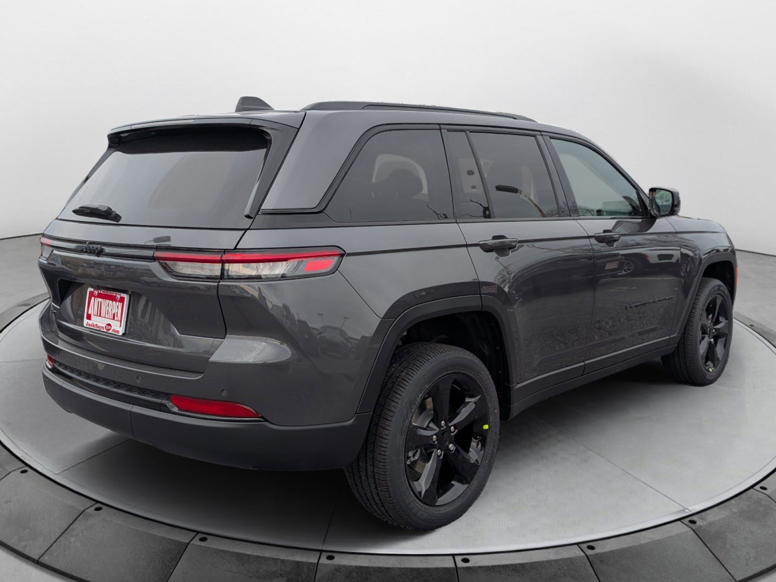 New 2025 Jeep Grand Cherokee Altitude AWD/4WD image 3