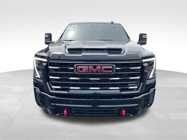 Used 2024 GMC Sierra 2500 AT4 AWD/4WD image 11