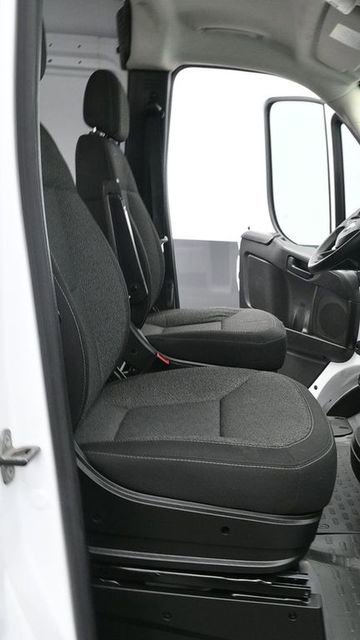Used 2023 RAM ProMaster 2500 image 10