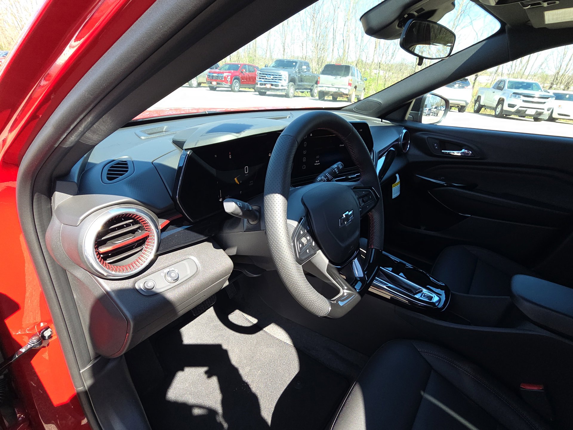 New 2026 Chevrolet Trax RS w/ Driver Confidence Package image 14