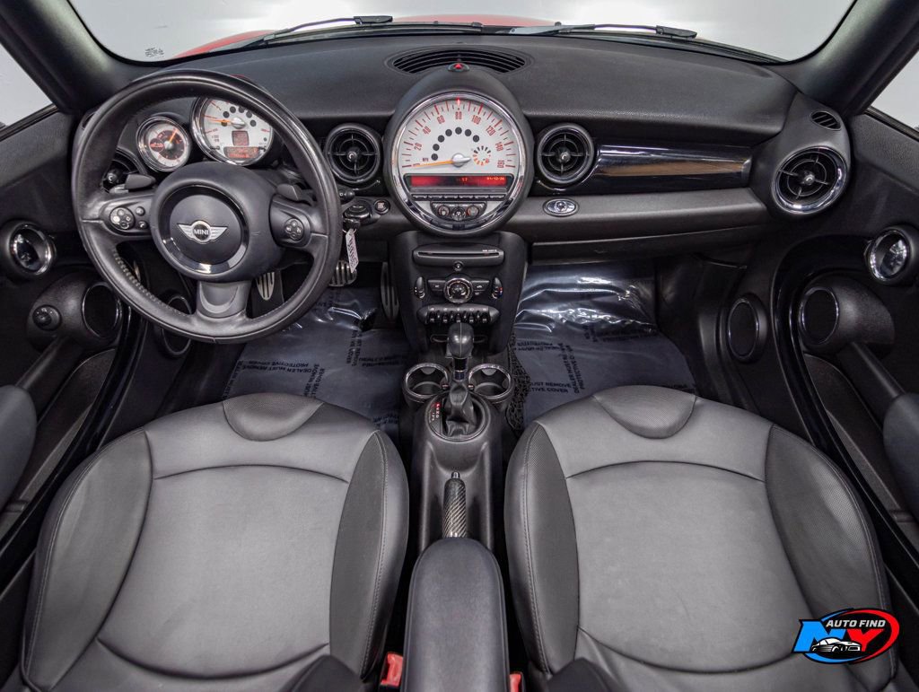 Used 2013 MINI Cooper S image 2