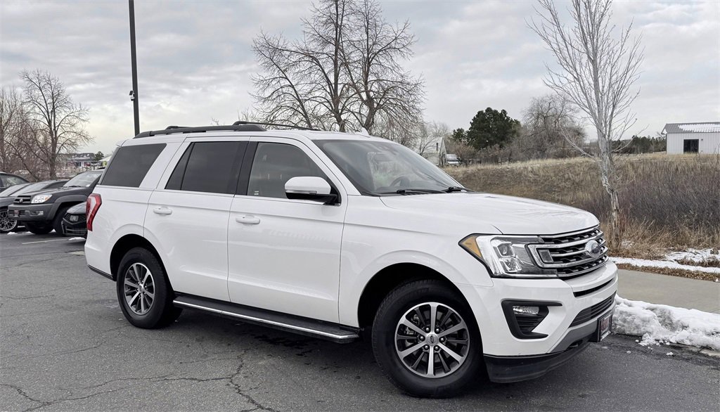 Used 2019 Ford Expedition XLT w/ Equipment Group 202A image 2