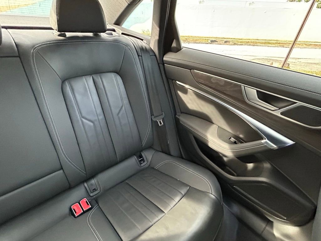 Used 2022 Audi A6 Premium Plus w/ Premium Plus Package image 14