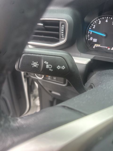 Used 2021 Ford Explorer XLT w/ Equipment Group 202A image 17