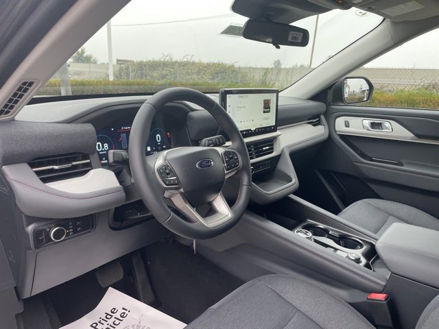 New 2026 Ford Explorer Active image 9