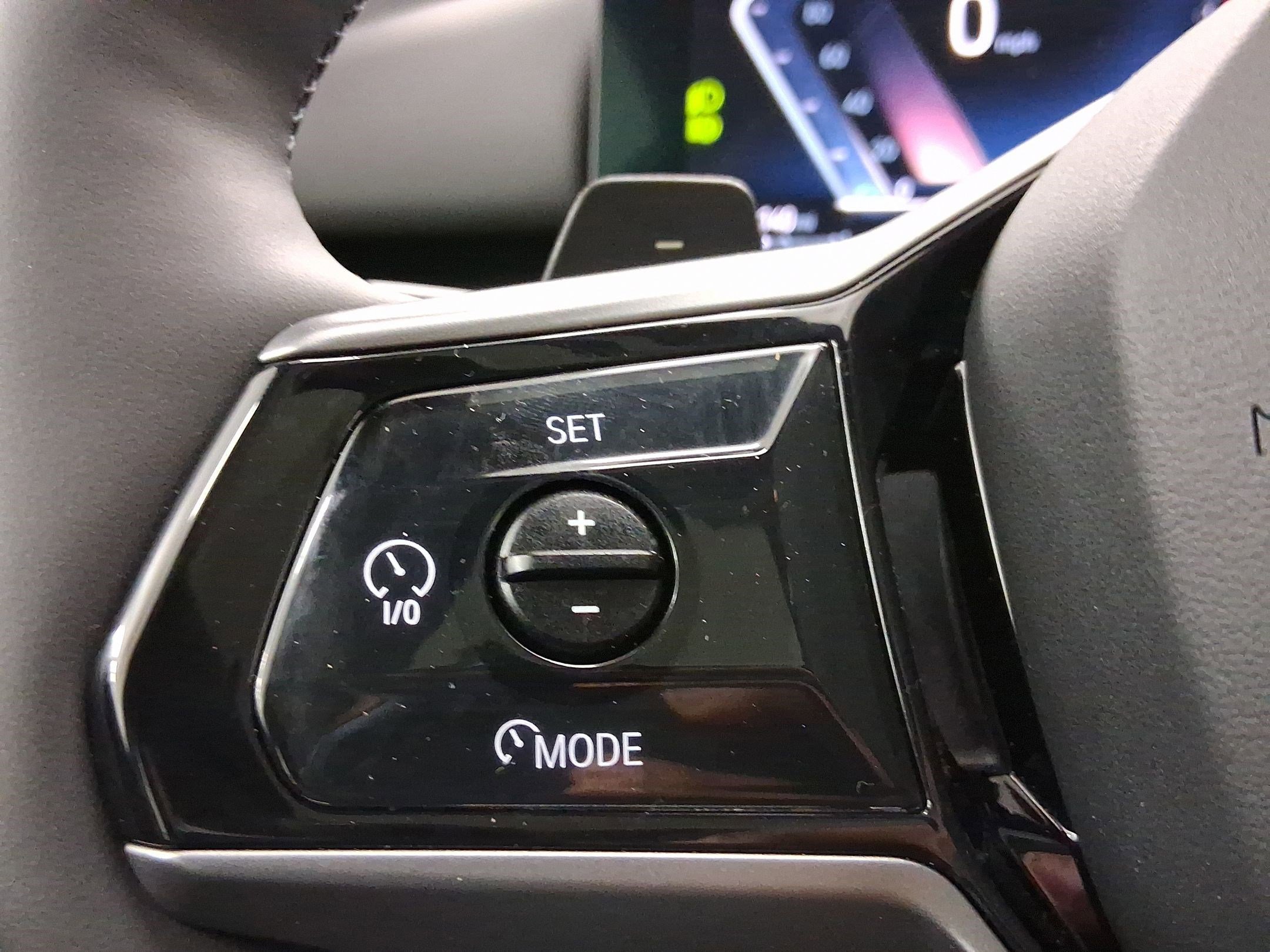 Certified 2025 BMW 530i image 14