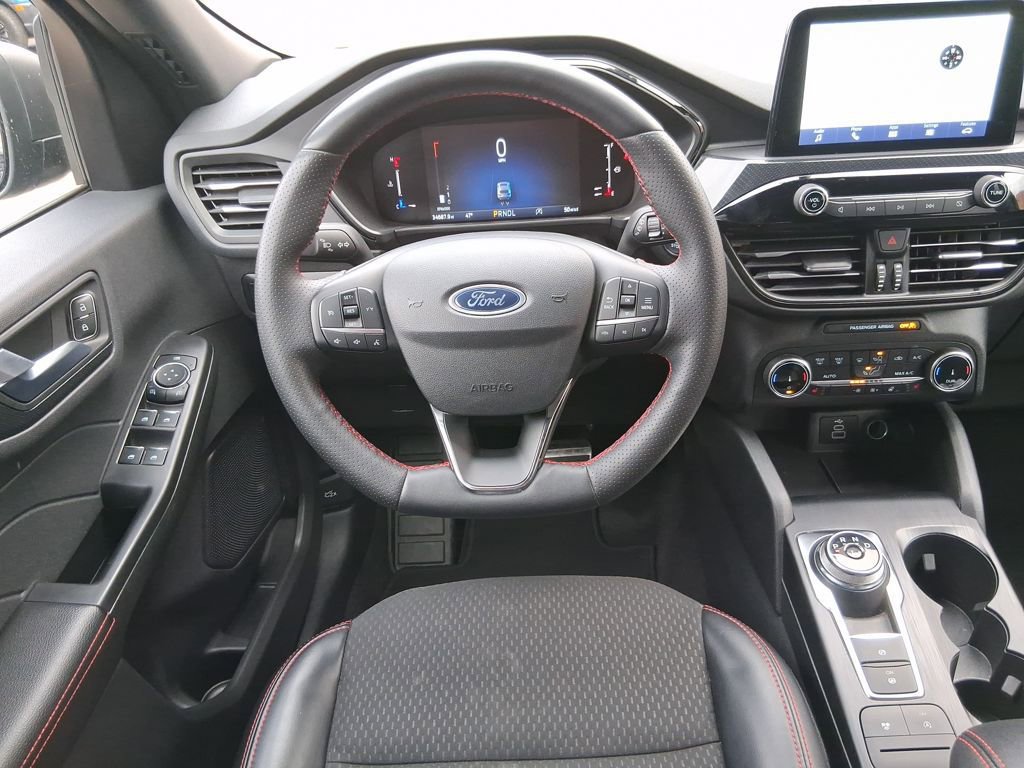 Used 2024 Ford Escape ST-Line image 13