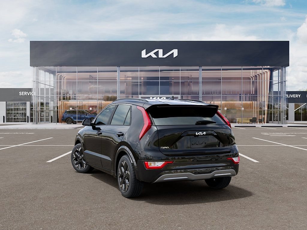New 2026 Kia Niro Wind w/ Wind Preserve Package FWD image 5