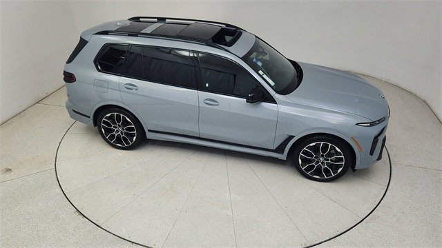 Used 2025 BMW X7 M60i image 79