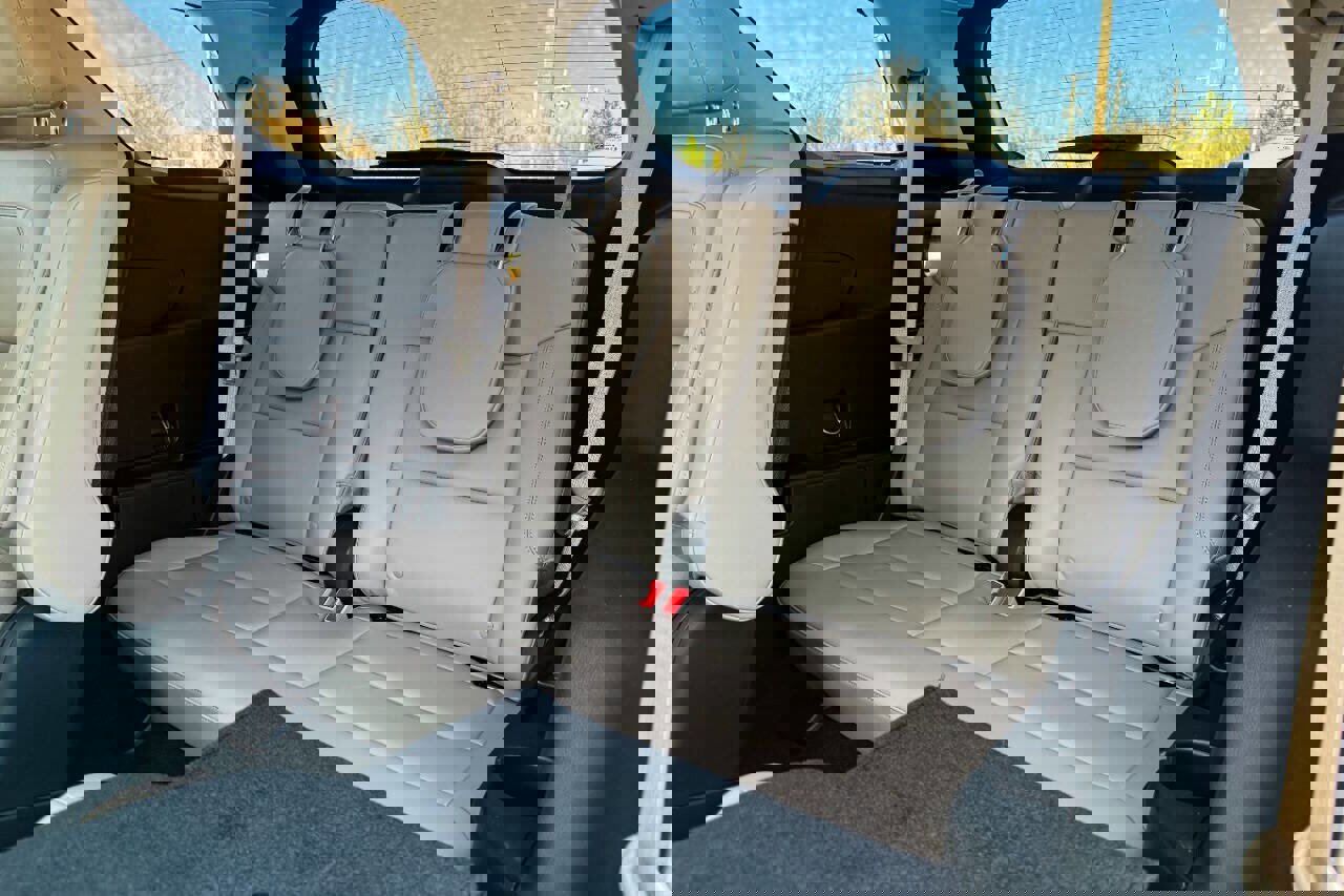 Used 2023 Ford Explorer XLT w/ Equipment Group 202A image 20