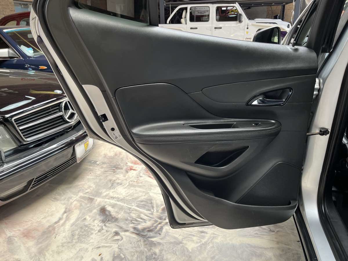 Used 2018 Buick Encore Preferred FWD image 25