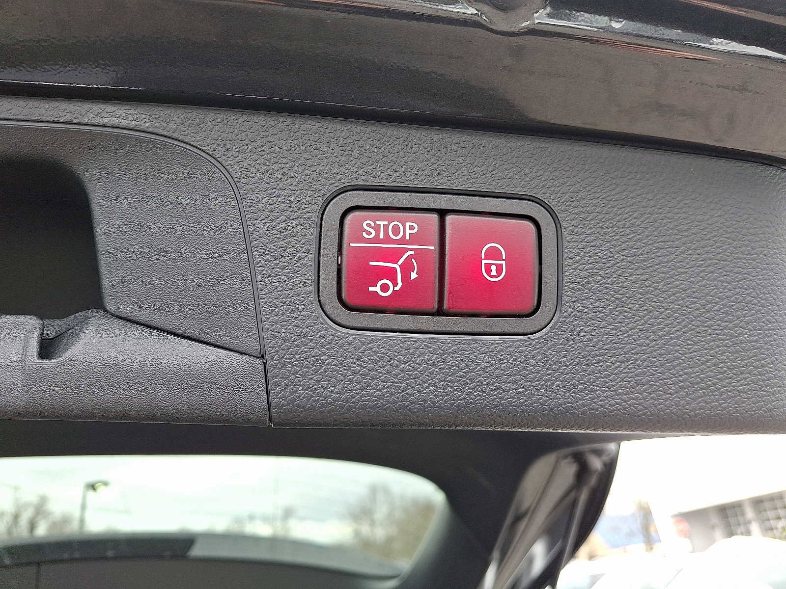 Used 2022 Mercedes-Benz GLC 300 4MATIC image 29