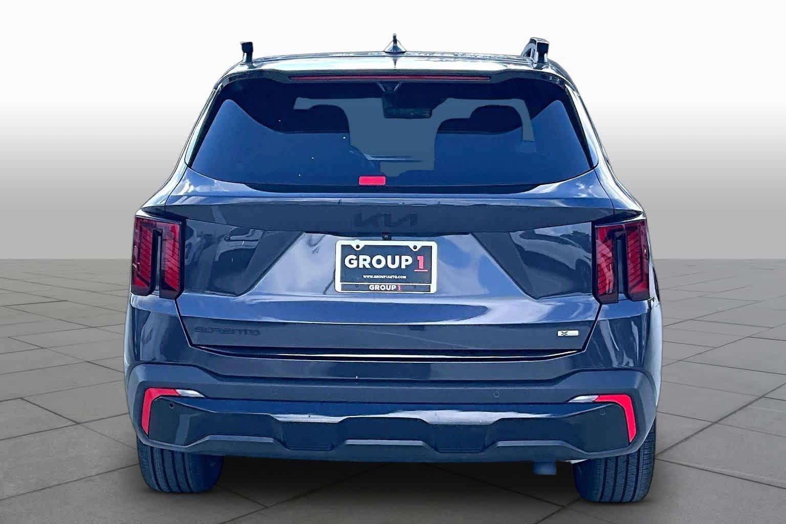 Certified 2026 Kia Sorento SX Prestige AWD/4WD image 5