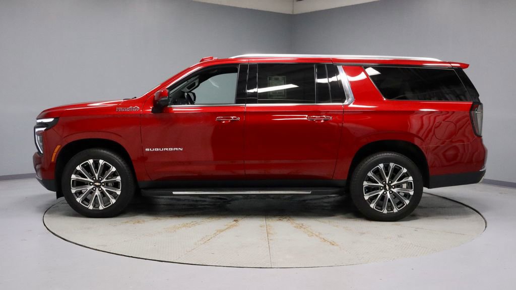 Used 2025 Chevrolet Suburban High Country w/ Sun And Tow Package AWD/4WD image 8