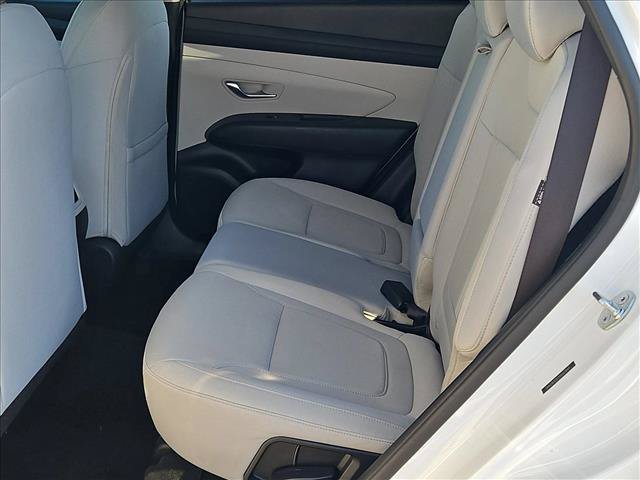 Used 2025 Hyundai Tucson SEL FWD image 17