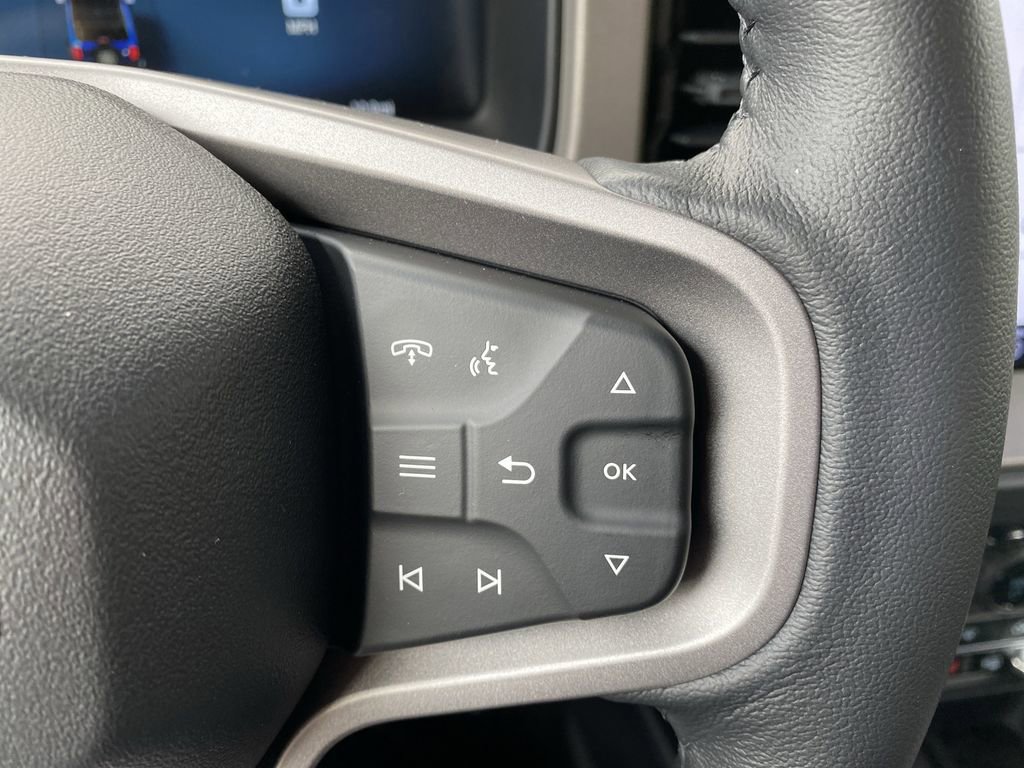 New 2025 Ford Bronco Outer Banks w/ Sasquatch Package image 36