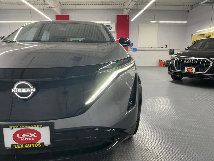 Used 2023 Nissan Ariya FWD image 13