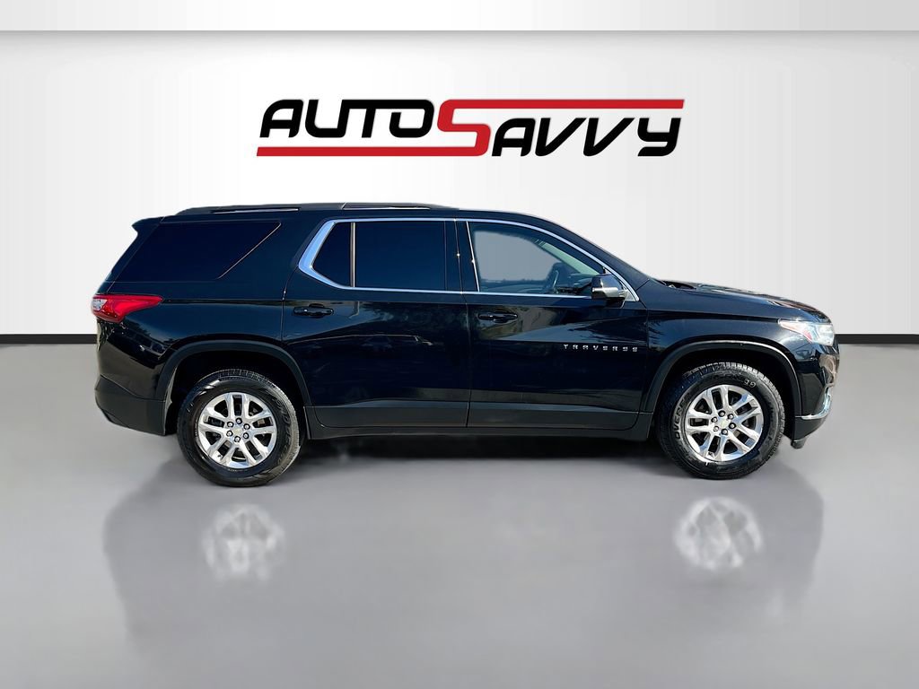 Used 2021 Chevrolet Traverse LT image 8