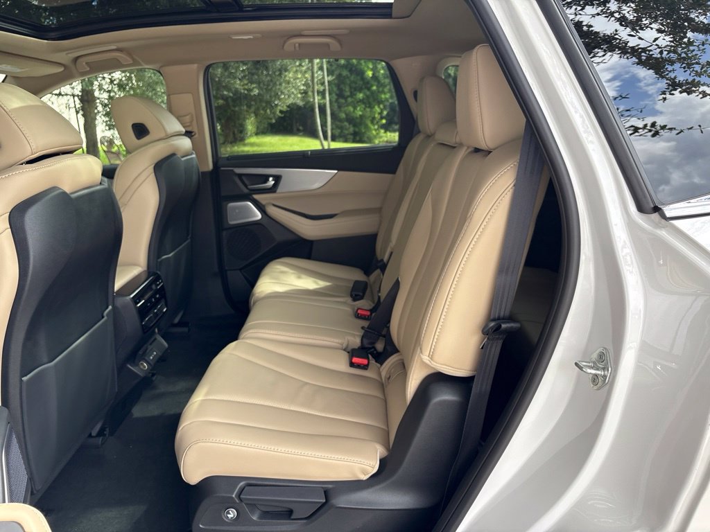 New 2026 Acura MDX w/ Technology Package FWD image 19