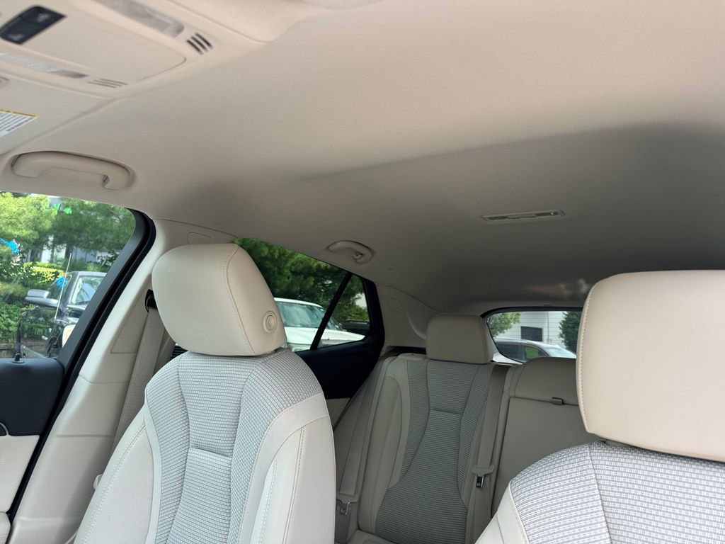 Used 2023 Buick Envision Preferred FWD image 13