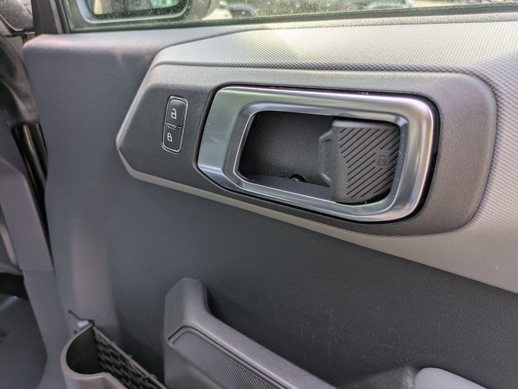 Used 2021 Ford Bronco Big Bend AWD/4WD image 28