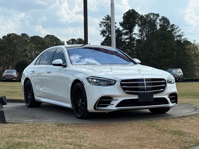 Used 2022 Mercedes-Benz S 580 4MATIC Sedan w/ AMG Line Package image 1