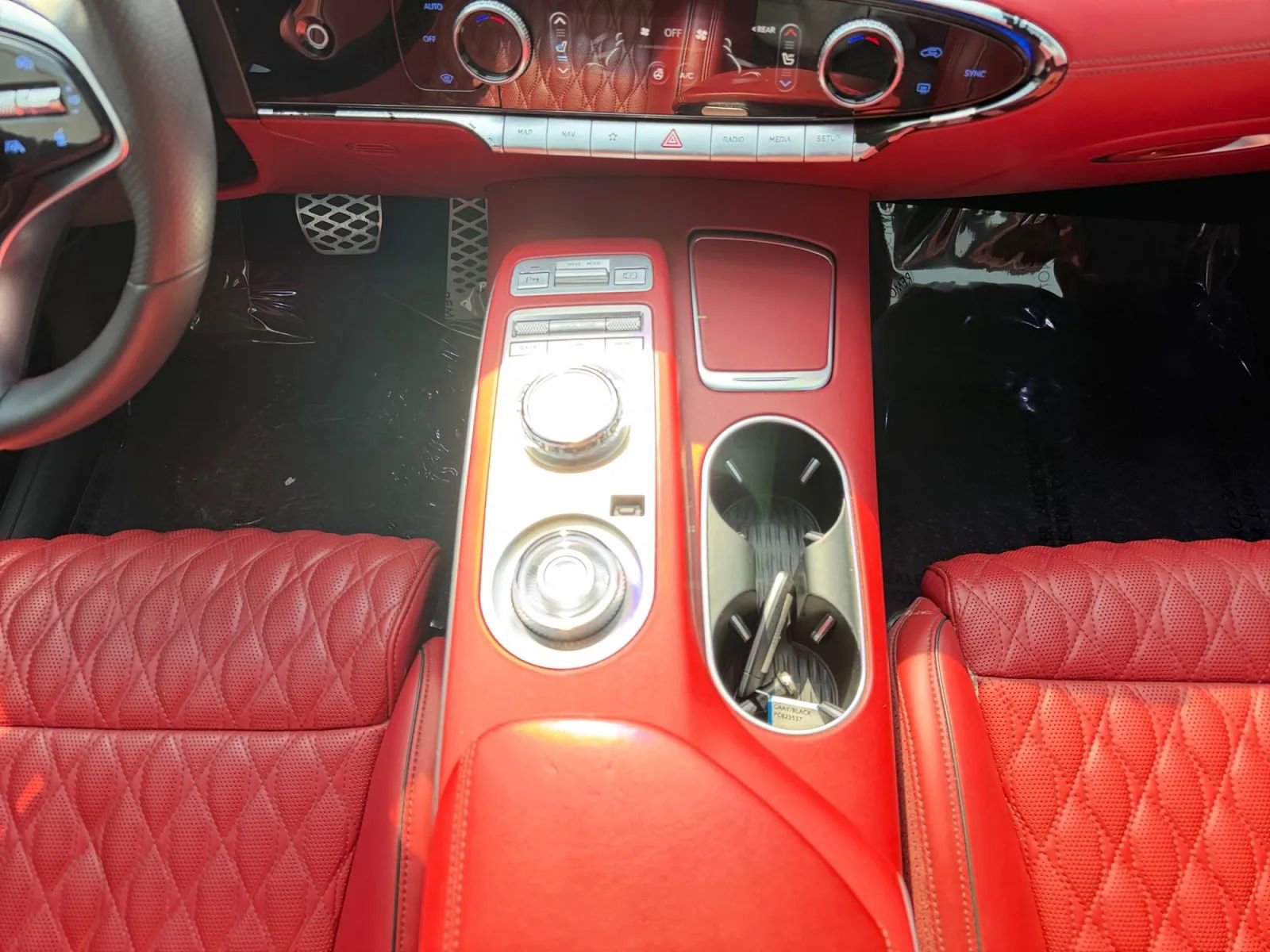 Used 2022 Genesis GV70 3.5T Sport w/ Sport Advanced Package image 20