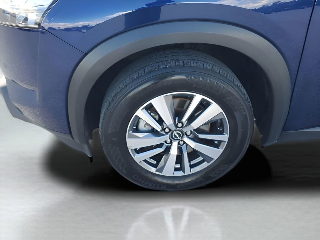 Used 2025 Nissan Pathfinder SL image 17