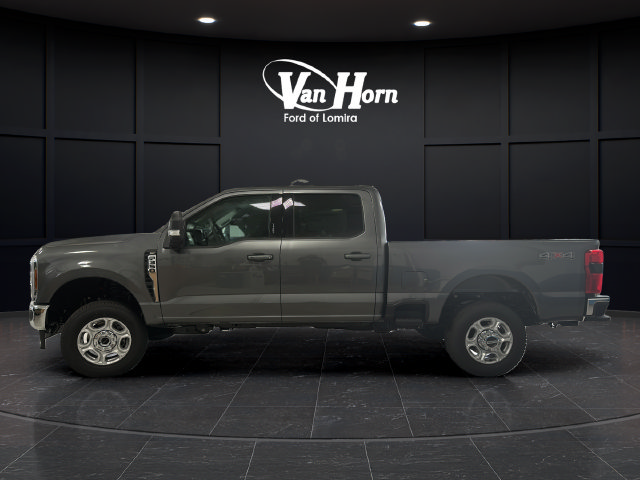 New 2026 Ford F350 XLT w/ XLT Premium Package AWD/4WD image 5