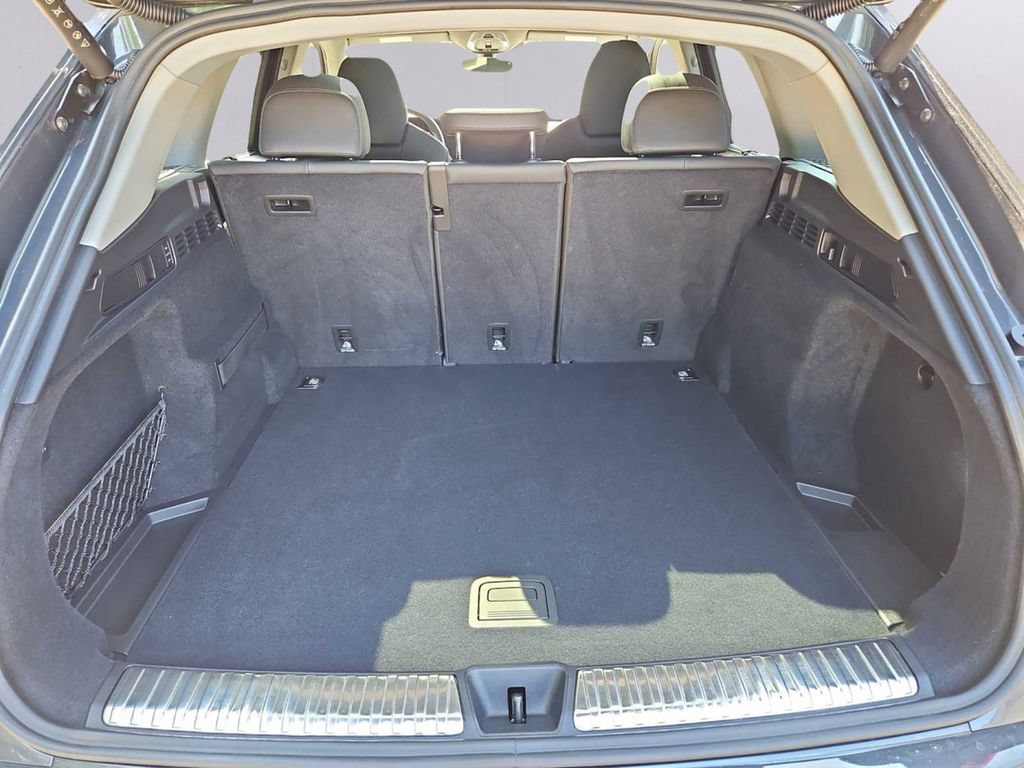 Certified 2025 Audi Q5 Prestige AWD/4WD image 34