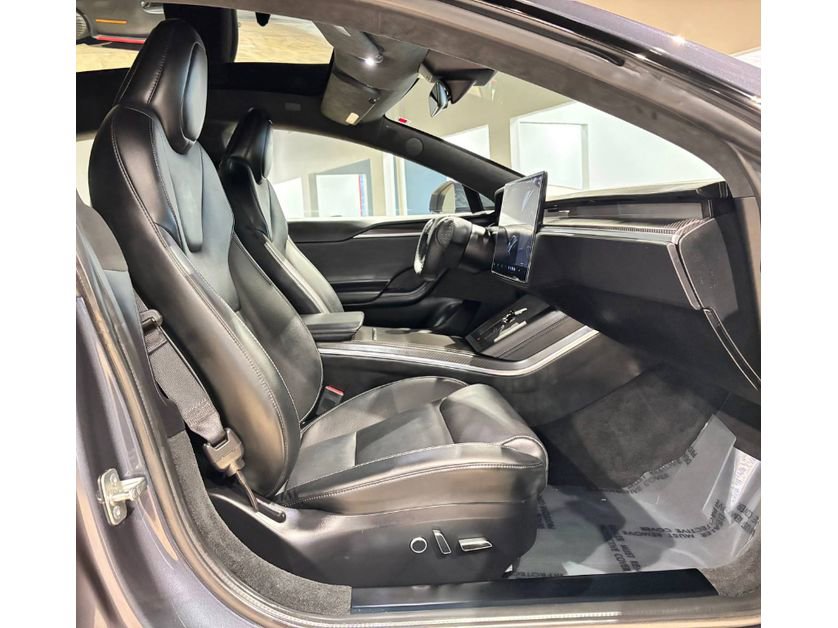 Used 2023 Tesla Model S Plaid image 21
