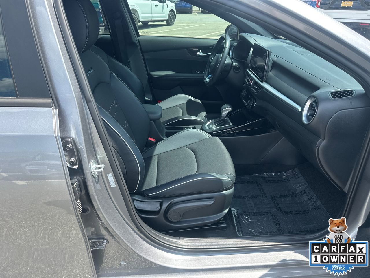 Used 2023 Kia Forte GT-Line w/ GT-Line Technology Package image 13