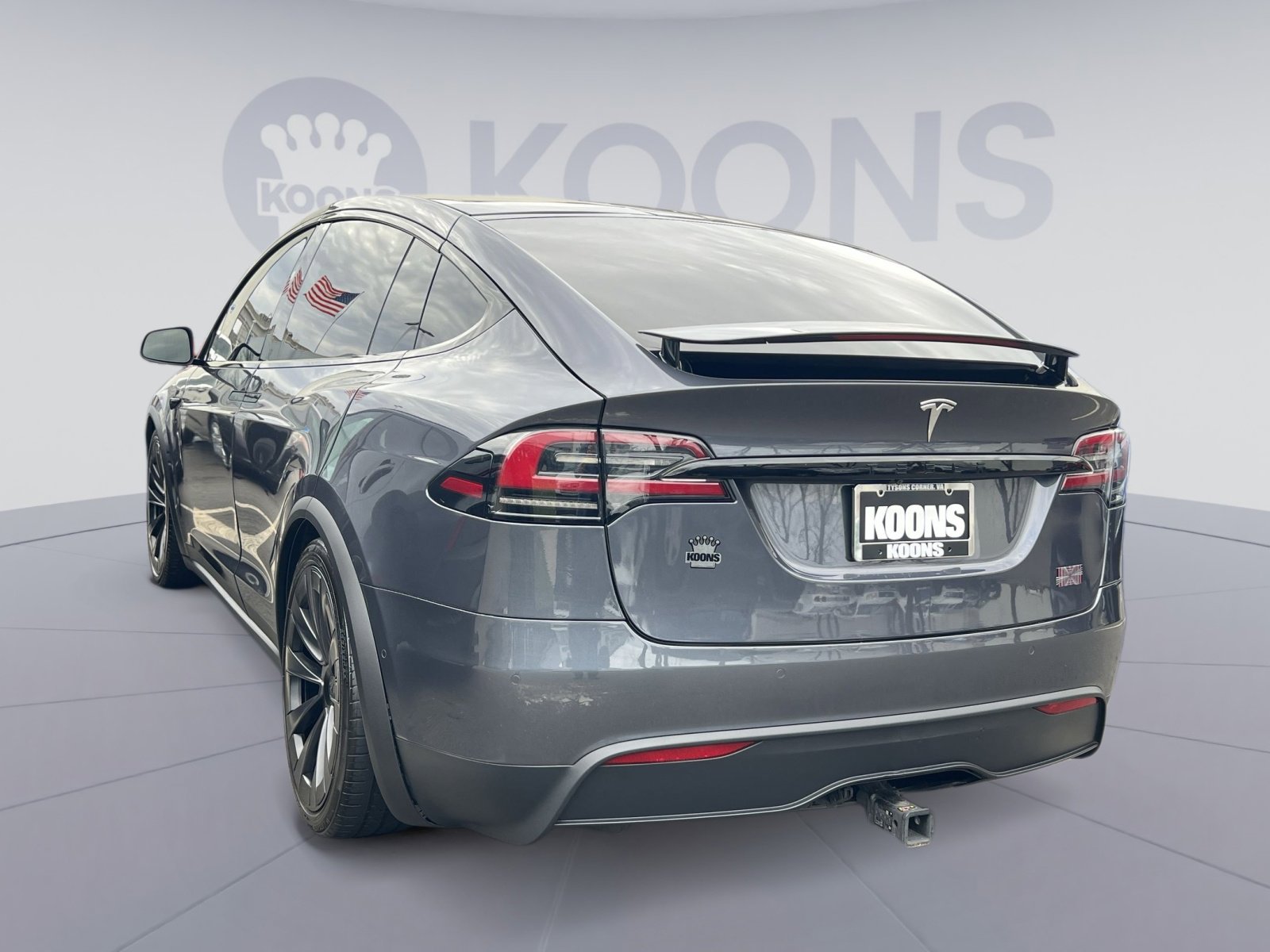 Used 2023 Tesla Model X Plaid image 2