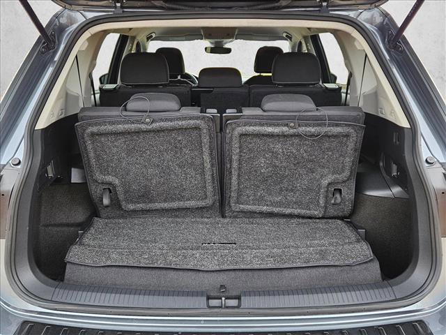 Used 2024 Volkswagen Tiguan S image 6