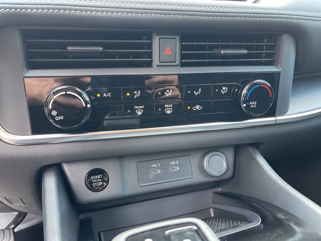 New 2026 Nissan Rogue S image 10