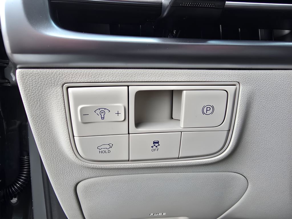 New 2026 Hyundai Tucson Limited image 19