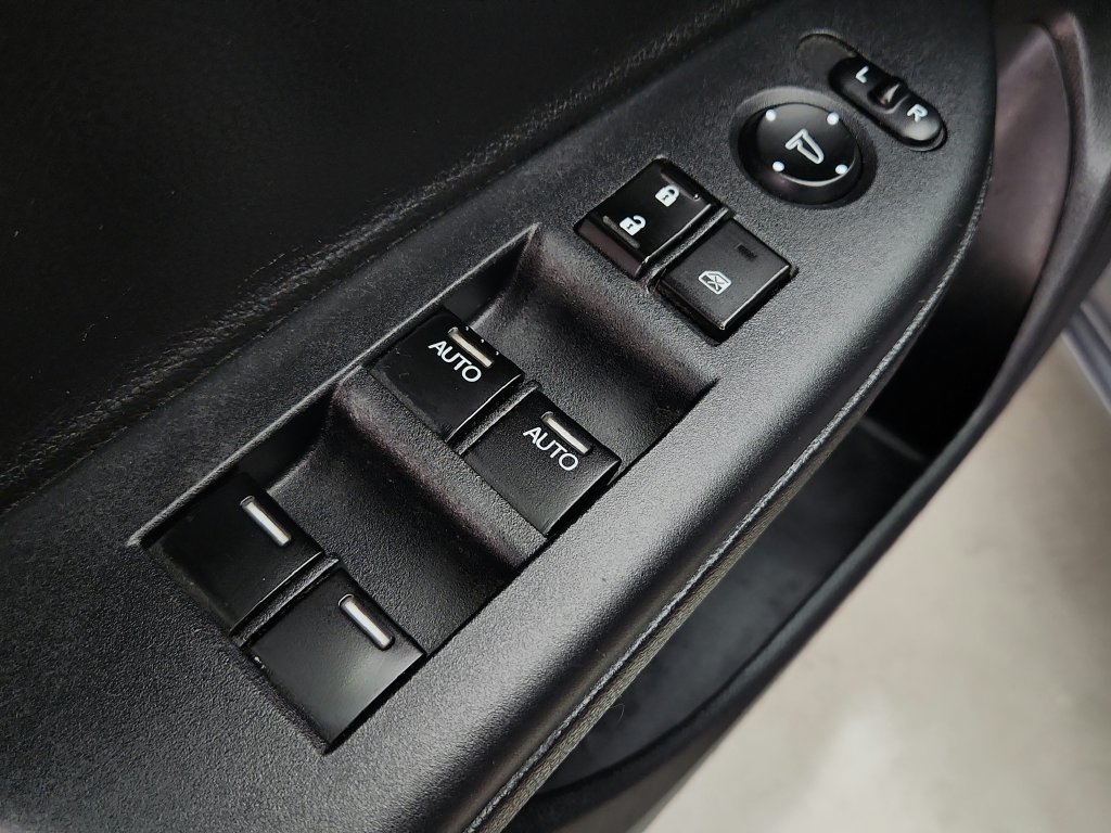 Used 2017 Honda Accord EX-L image 22
