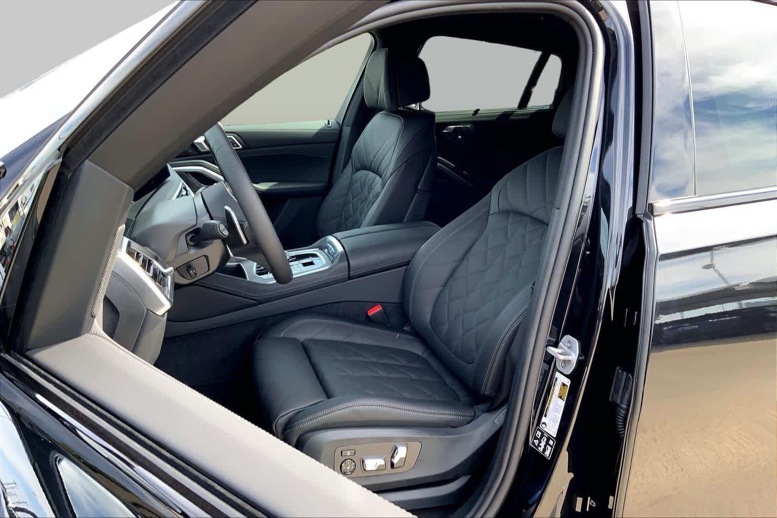 New 2027 BMW X6 M60i AWD/4WD image 9