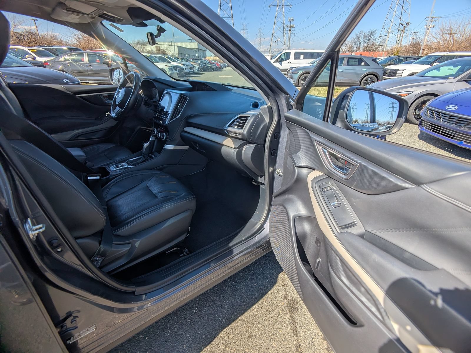 Used 2022 Subaru Forester Limited AWD/4WD image 12