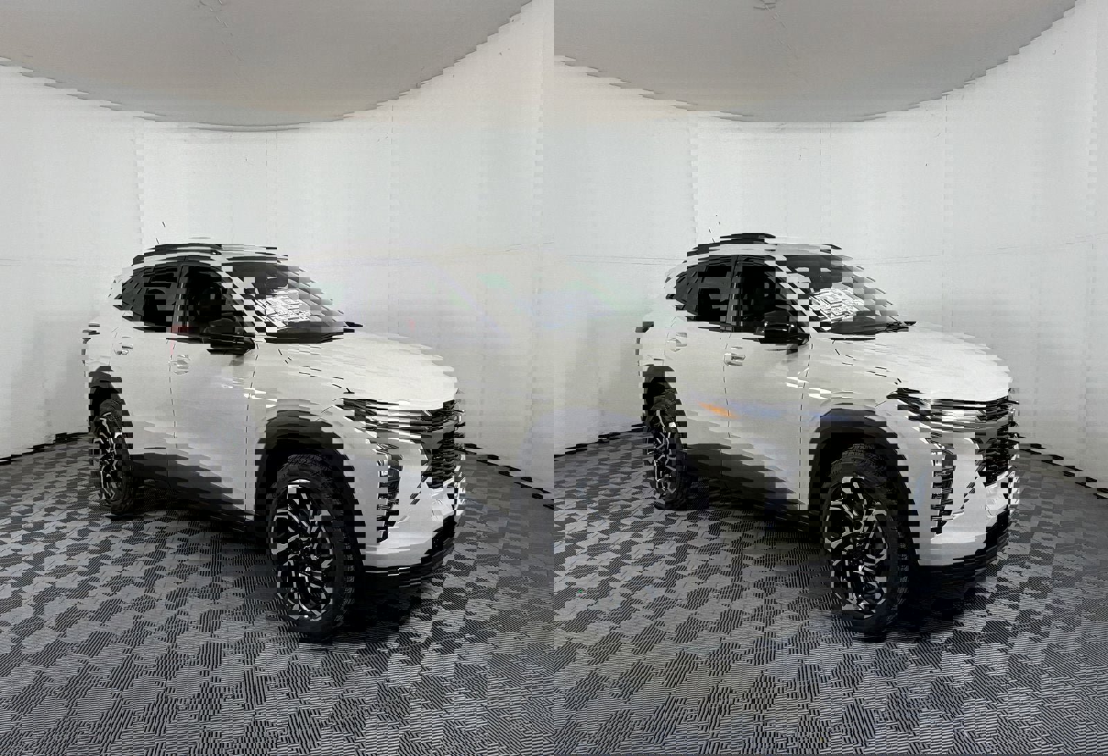 New 2026 Chevrolet Trax RS w/ Sunroof Package image 1