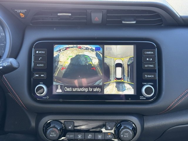 Used 2022 Nissan Kicks SR w/ Premium Package image 4