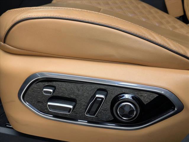 Used 2021 Jeep Grand Cherokee L Summit w/ Advanced Protech Group IV image 4