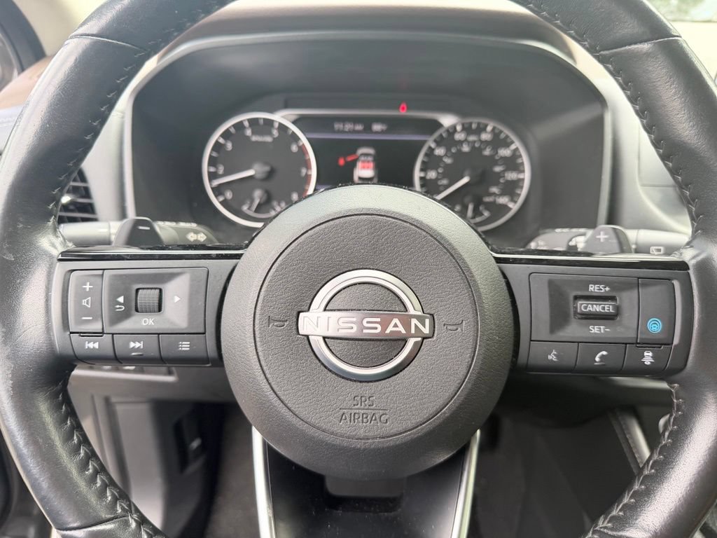 Used 2023 Nissan Rogue SL AWD/4WD image 10
