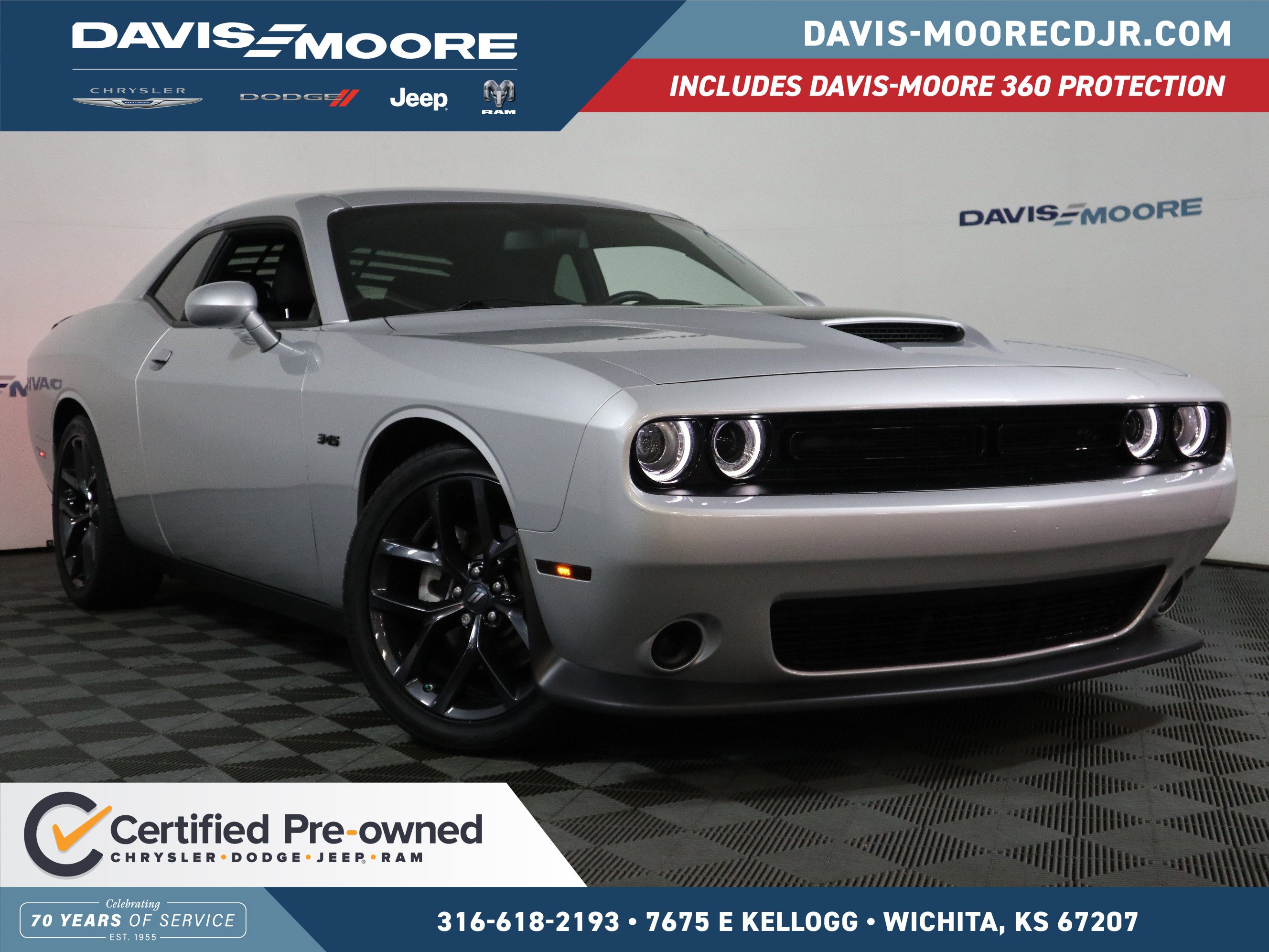 Used 2023 Dodge Challenger R/T w/ Blacktop Package image 1