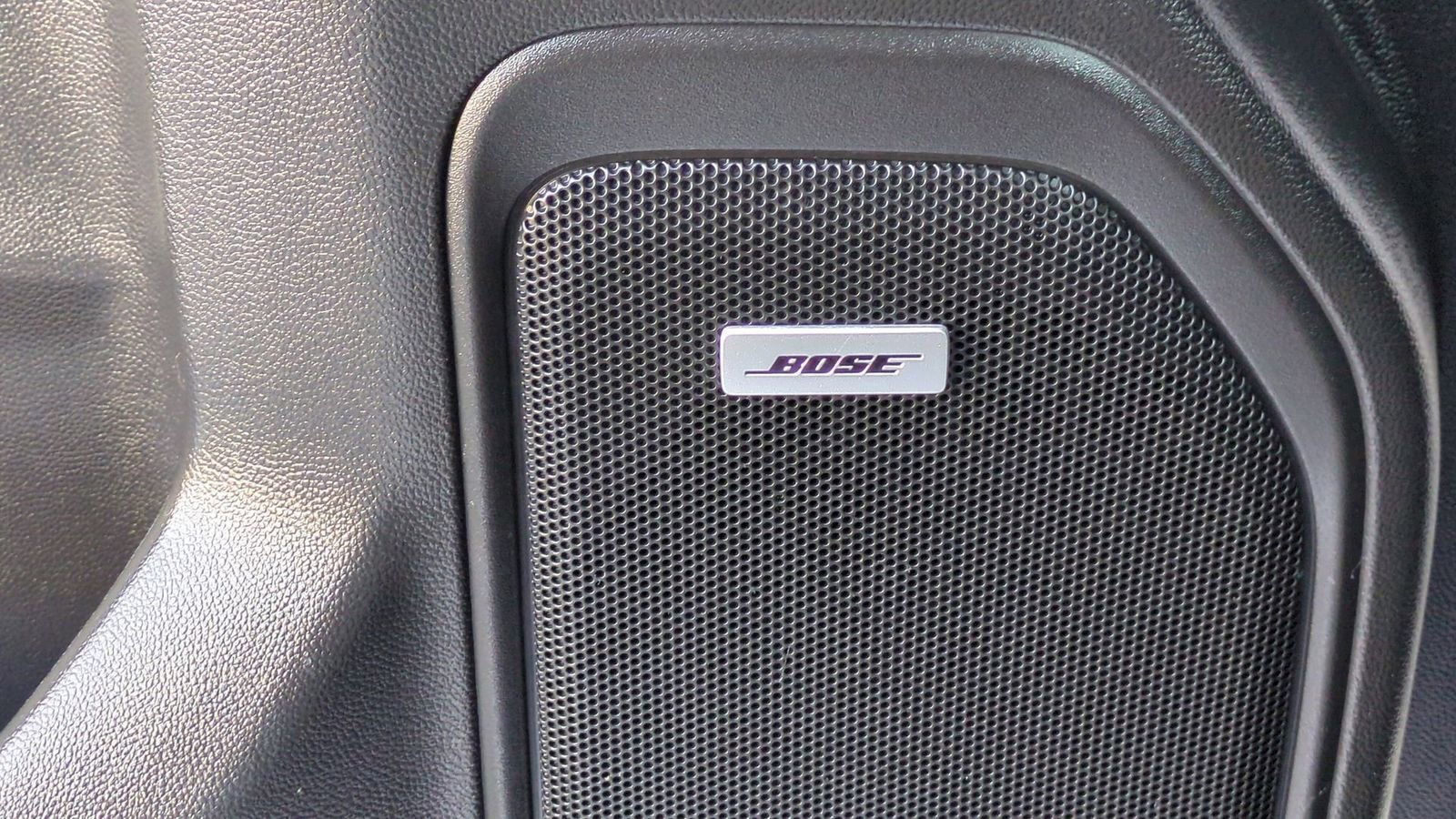 Used 2020 Chevrolet Silverado 1500 LT Trail Boss image 36